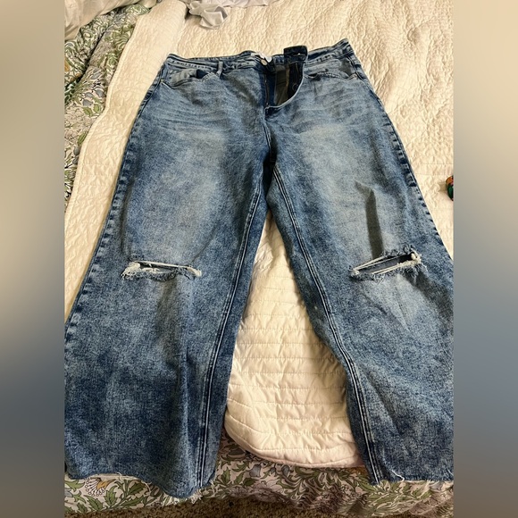 3X Risen Acid Wash Jeans - Picture 1 of 2